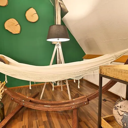 Διαμέρισμα Loft Schwarzwald - Dach-balkon--musik-ecke Fluorn-Winzeln