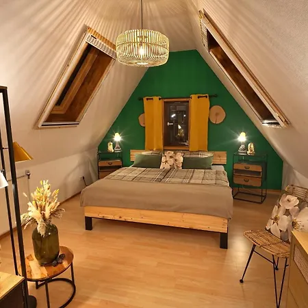 Loft Schwarzwald - Dach-balkon--musik-ecke * Fluorn-Winzeln